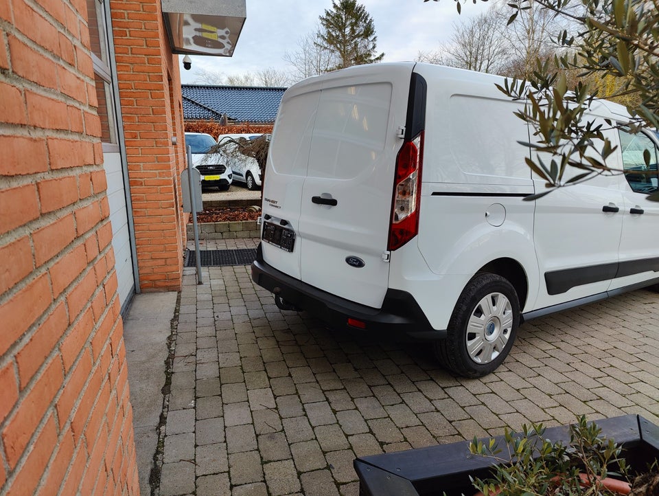 Ford Transit Connect 1,5 TDCi 120 Trend aut. lang