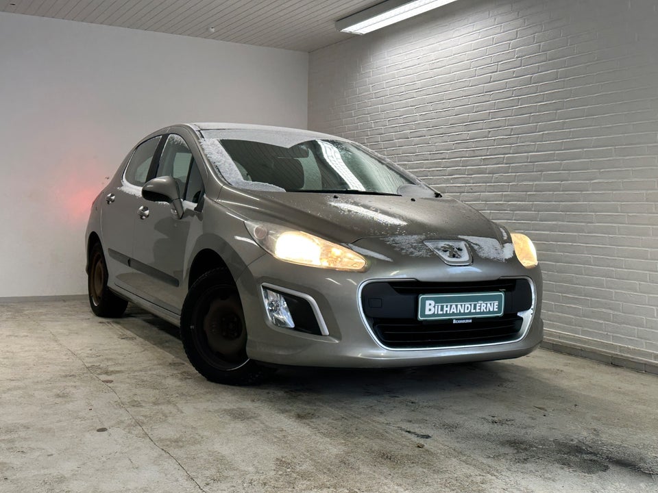 Peugeot 308 1,6 VTi 120 Access 5d