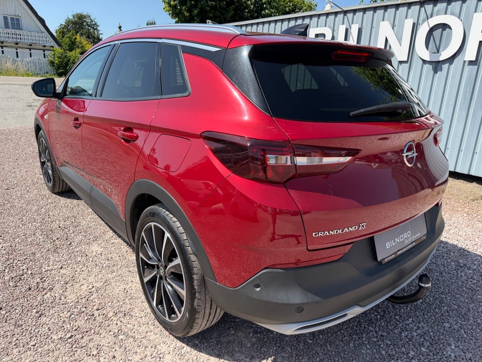Opel Grandland X 1,6 Hybrid4 Ultimate aut. 5d