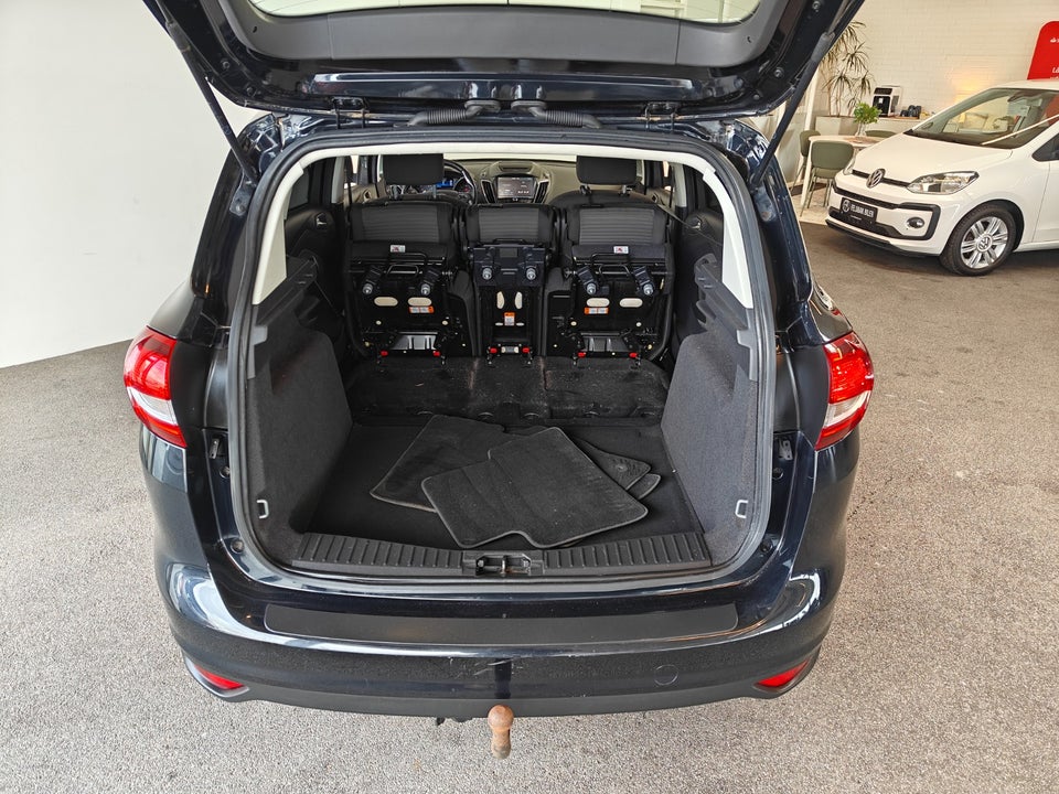 Ford C-MAX 1,5 SCTi 150 Titanium 5d