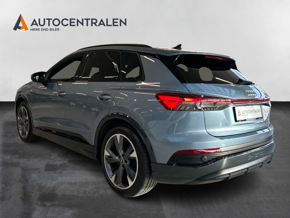 Audi Q4 e-tron 40 S-line 5d