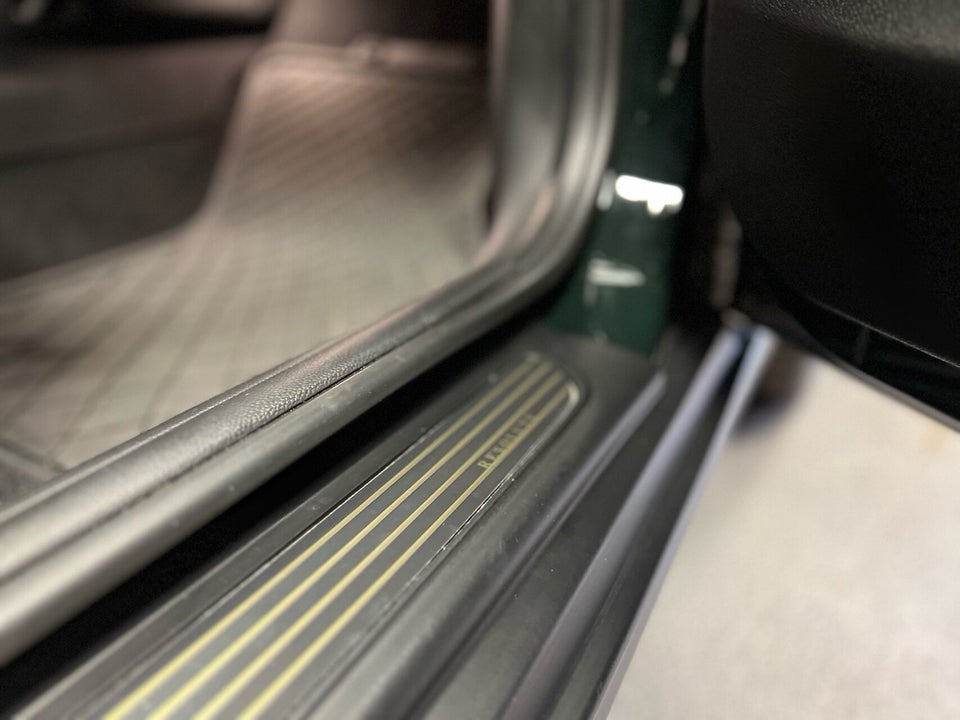 MINI Cooper SE Resolute Edition 3d