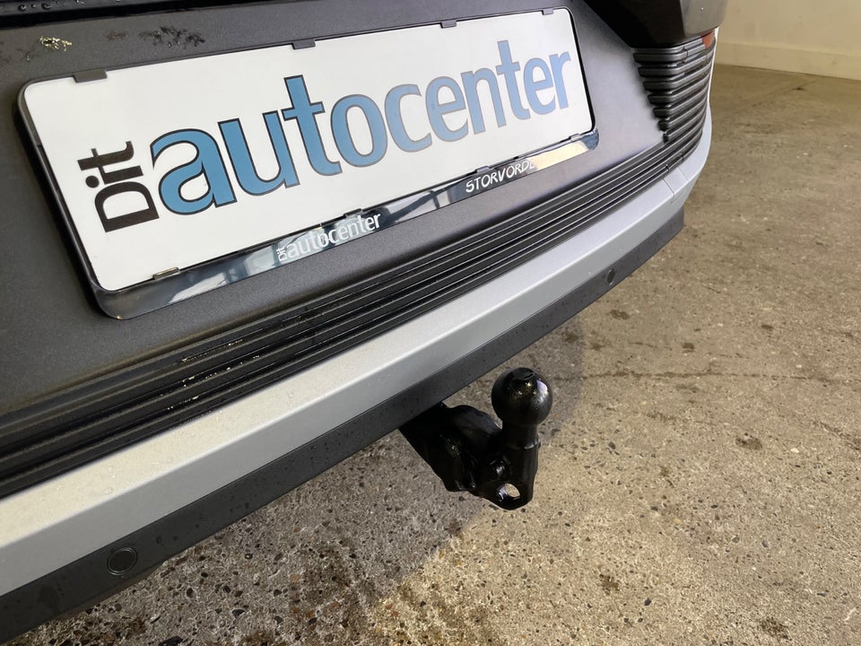 Ford Explorer 82 Premium Extended Range 5d