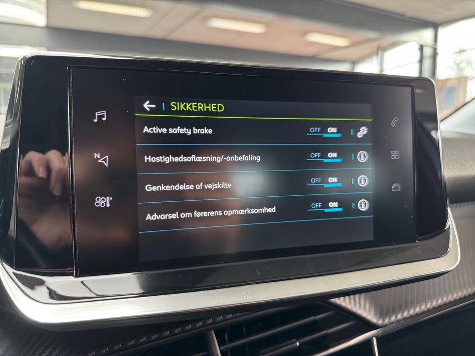 Peugeot e-208 50 Allure Pack 5d