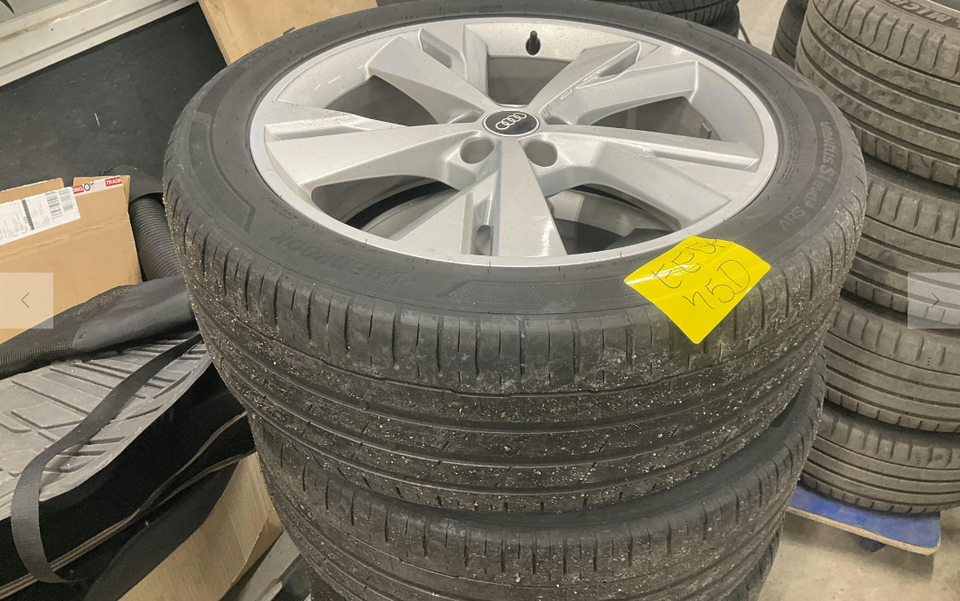 Audi Q4 e-tron 40 S-line 5d