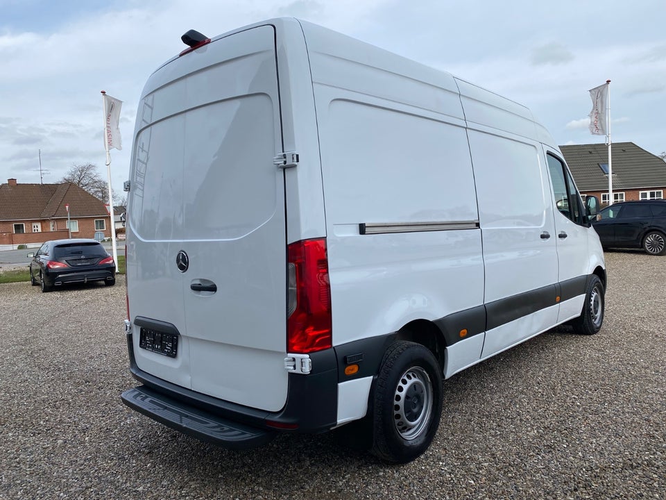 Mercedes eSprinter 312 A2 Kassevogn 3p