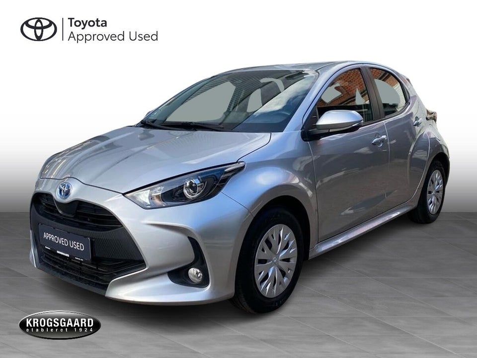 Toyota Yaris 1,5 Hybrid Essential e-CVT 5d