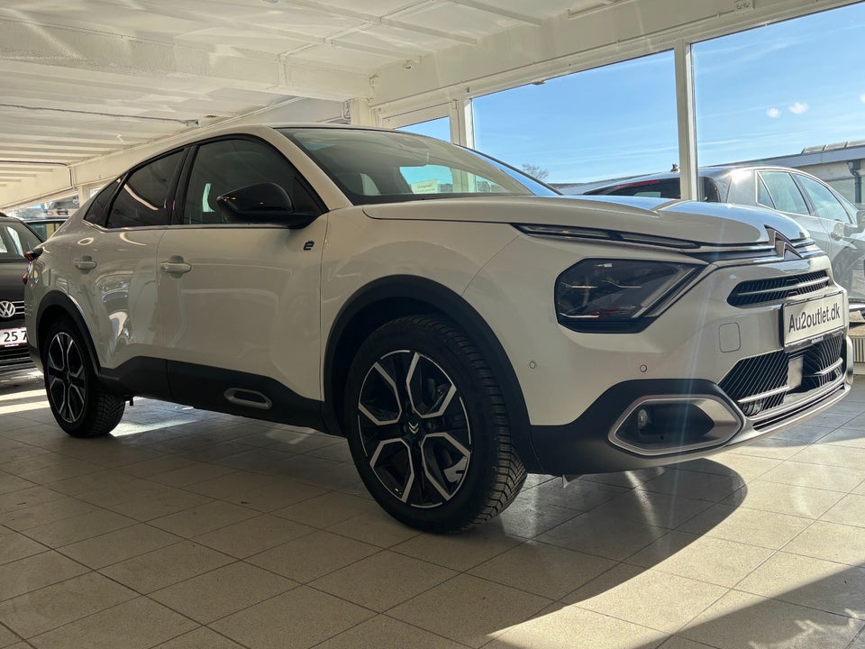 Citroën ë-C4 X 50 Palais Sky 4d