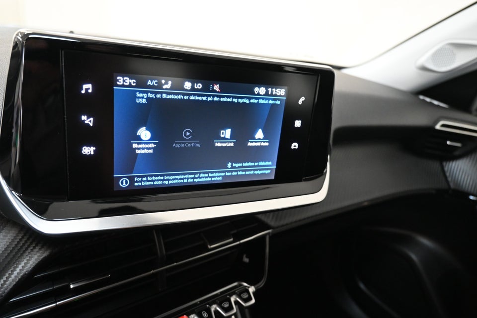 Peugeot 2008 1,2 PureTech 100 Selection 5d