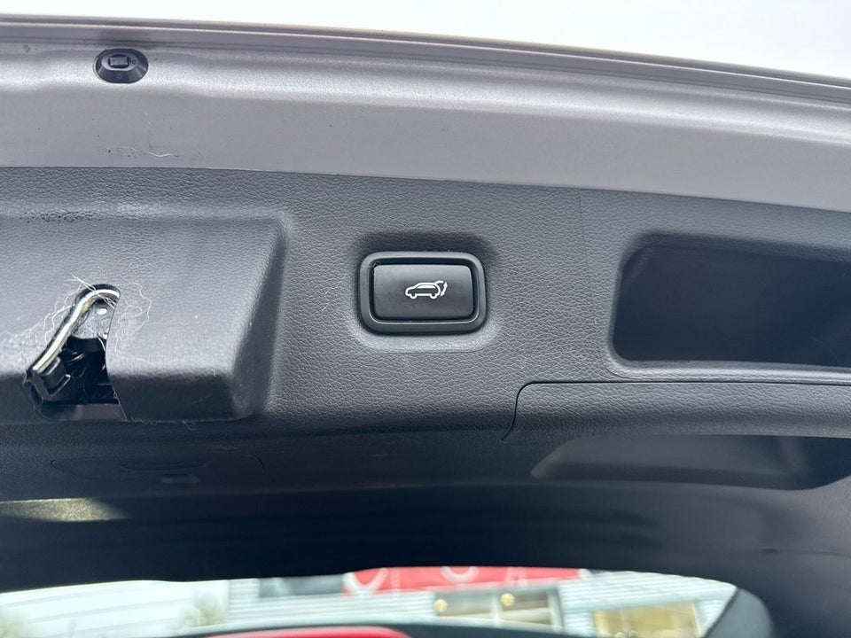 Hyundai Santa Fe 1,6 PHEV Essential aut. 4WD 7prs 5d