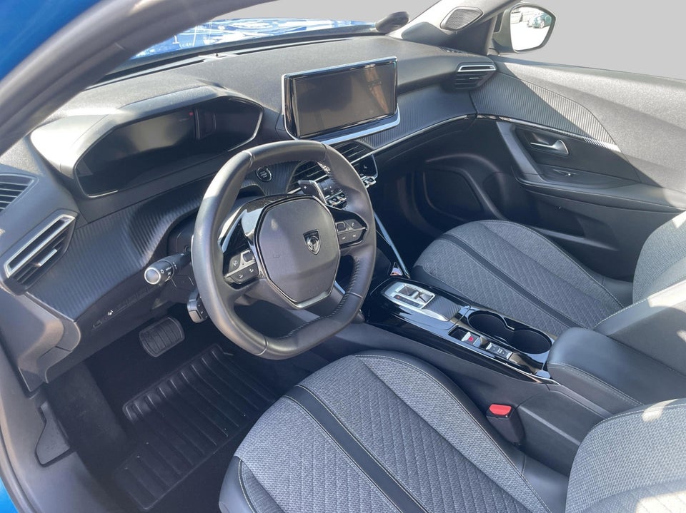Peugeot 2008 1,2 PureTech 130 Allure EAT8 5d