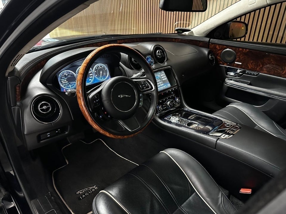 Jaguar XJ 5,0 V8 Portfolio aut. LWB 4d