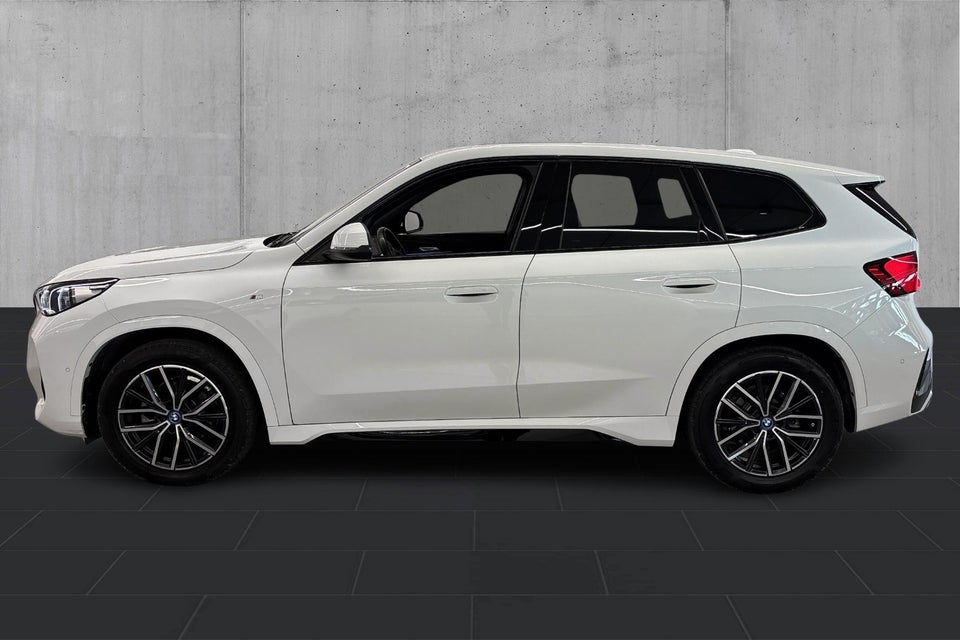 BMW iX1 eDrive20 M-Sport 5d