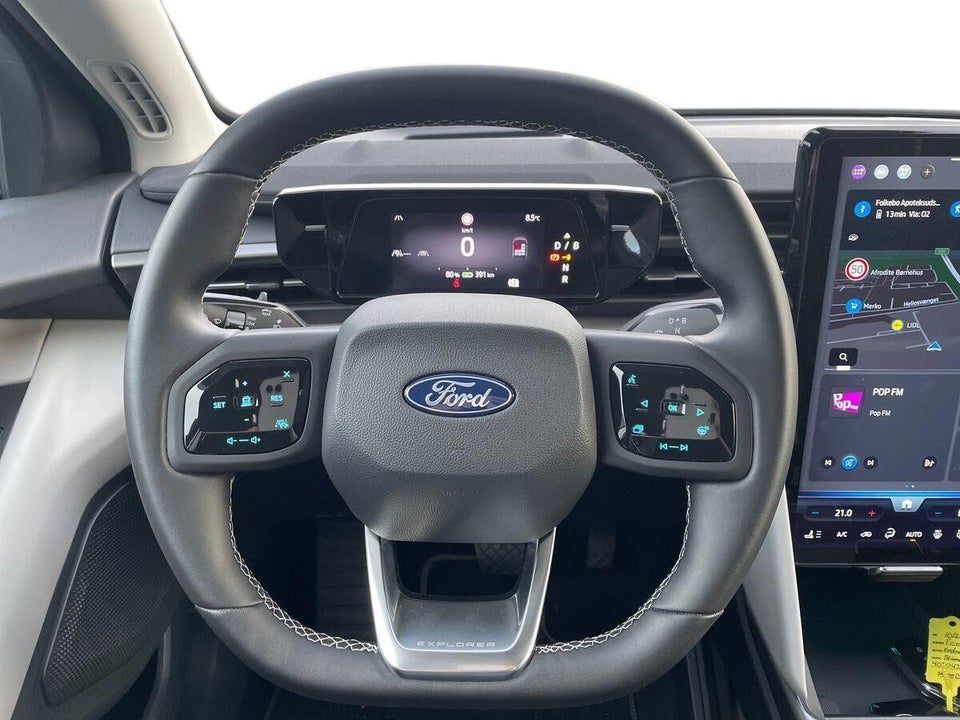 Ford Explorer 82 Select Extended Range 5d