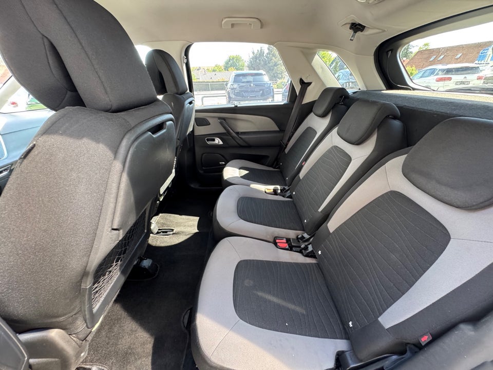 Citroën C4 Picasso 1,6 e-HDi 115 Intensive ETG6 5d