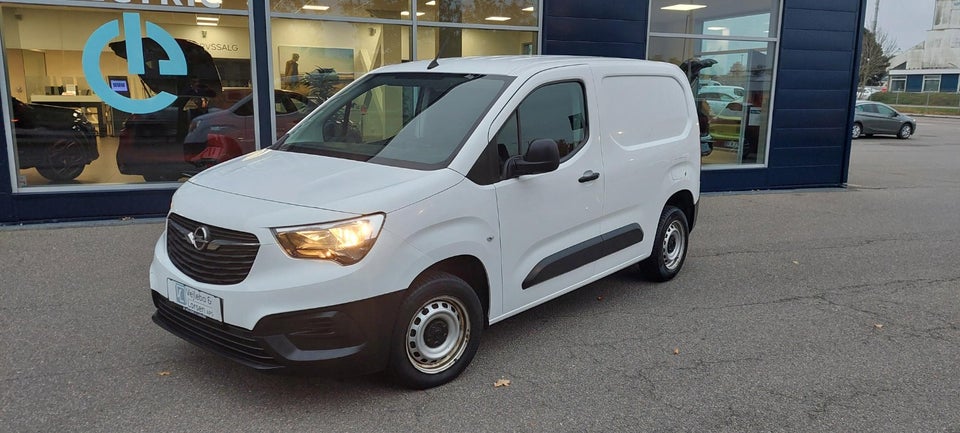 Opel Combo 1,5 D 75 Essentia L1V1