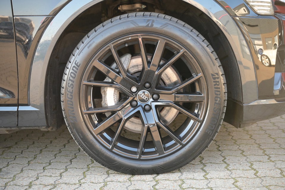 Audi e-tron 55 Advanced quattro 5d