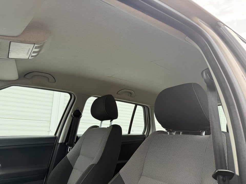 Skoda Fabia 1,4 16V Ambiente Combi 5d