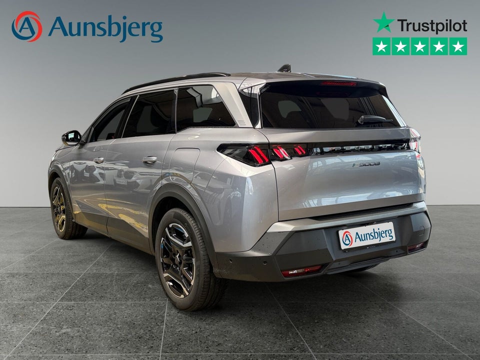 Peugeot e-5008 77 Allure 7prs 5d