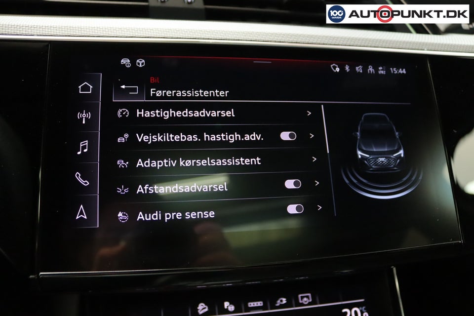Audi Q8 e-tron 55 S-line quattro 5d