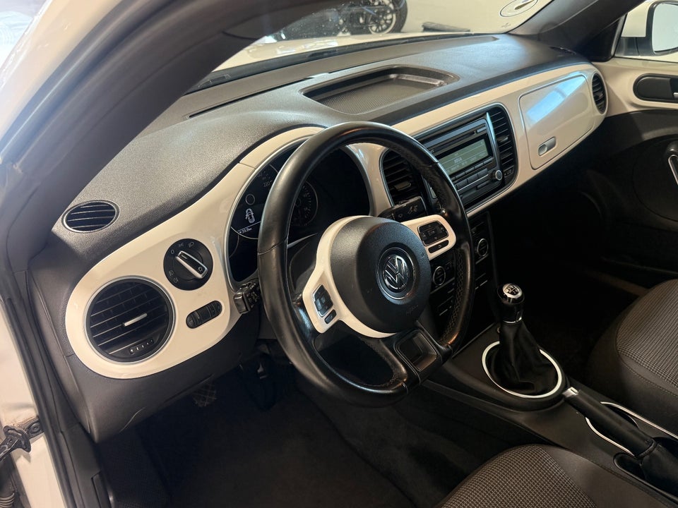 VW The Beetle 1,2 TSi 105 Design 2d