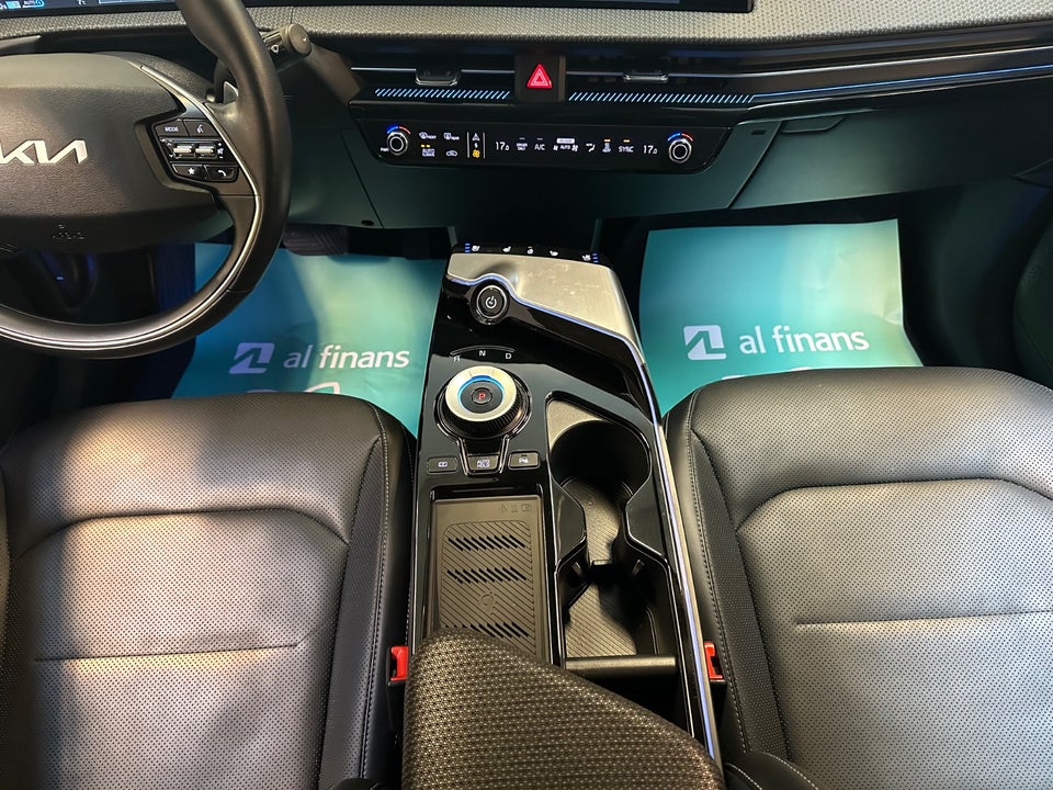 Kia EV6 77 Long Range Upgrade 5d