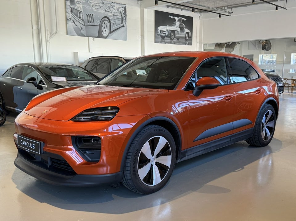 Porsche Macan 4 5d