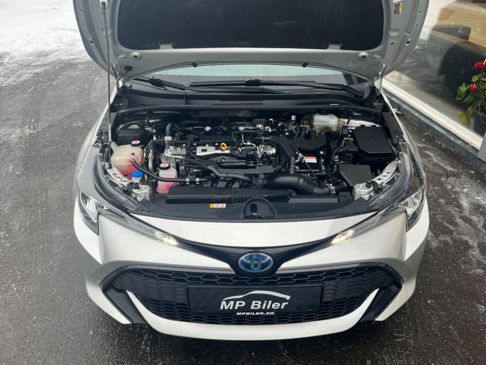 Toyota Corolla 2,0 Hybrid H3 Smart Touring Sports MDS 5d