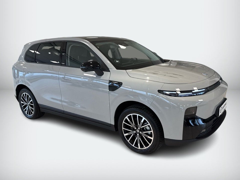 Leapmotor B10 67 Design 5d