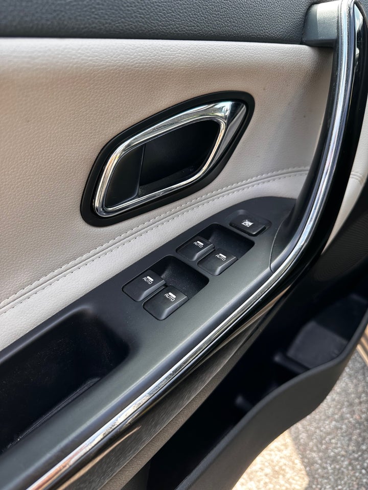 Kia Ceed 1,6 CRDi 128 Premium 5d