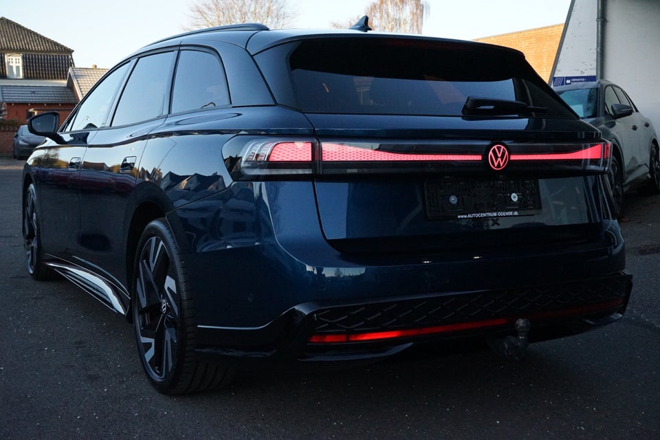 VW ID.7 86 GTX Tourer 4Motion 5d