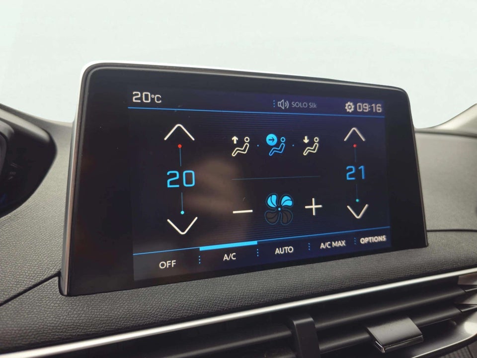 Peugeot 5008 1,2 e-THP 130 Active 7prs 5d