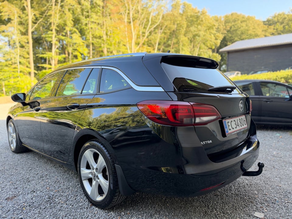 Opel Astra 1,4 T 150 Exclusive Sports Tourer 5d