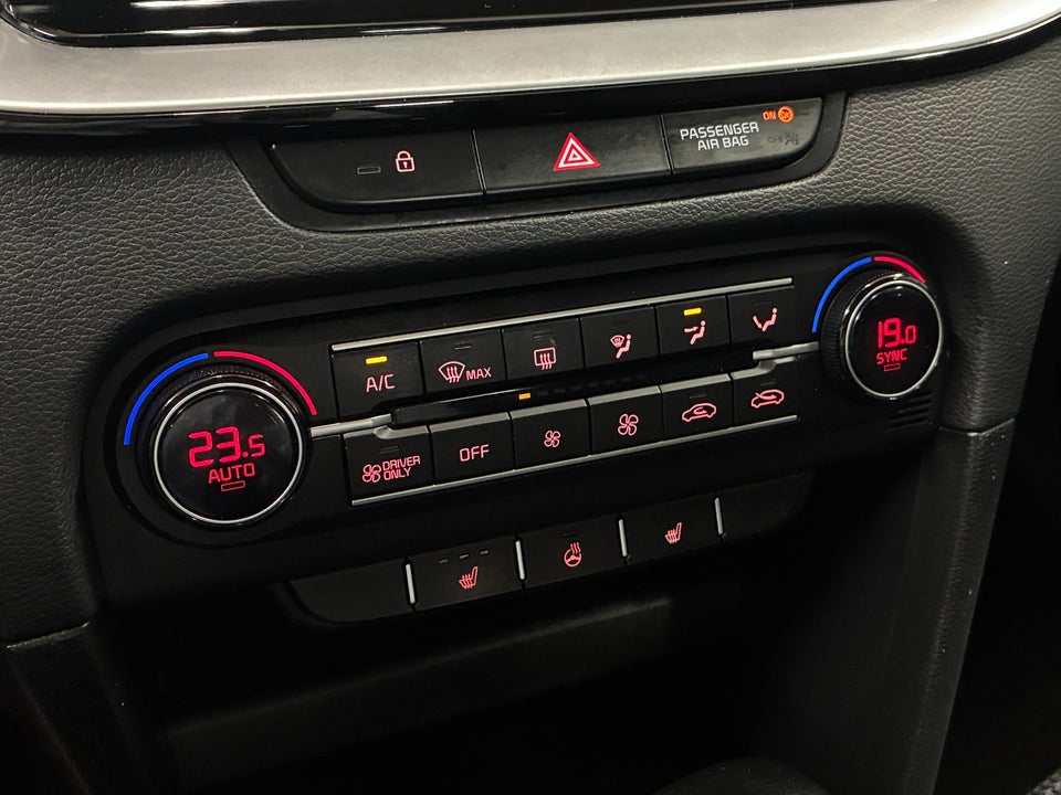 Kia Ceed 1,6 PHEV Prestige SW DCT 5d