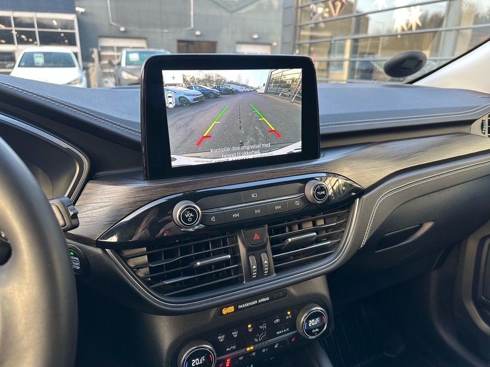 Ford Kuga 2,5 PHEV Vignale CVT 5d