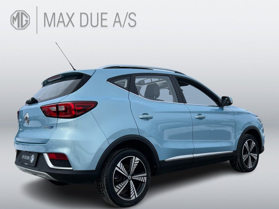 MG ZS EV Luxury 5d