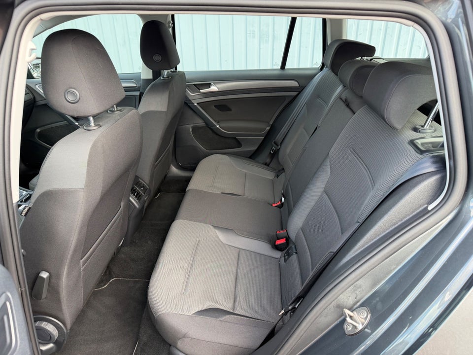 VW Golf VII 1,5 TSi 150 Comfortline Variant DSG 5d