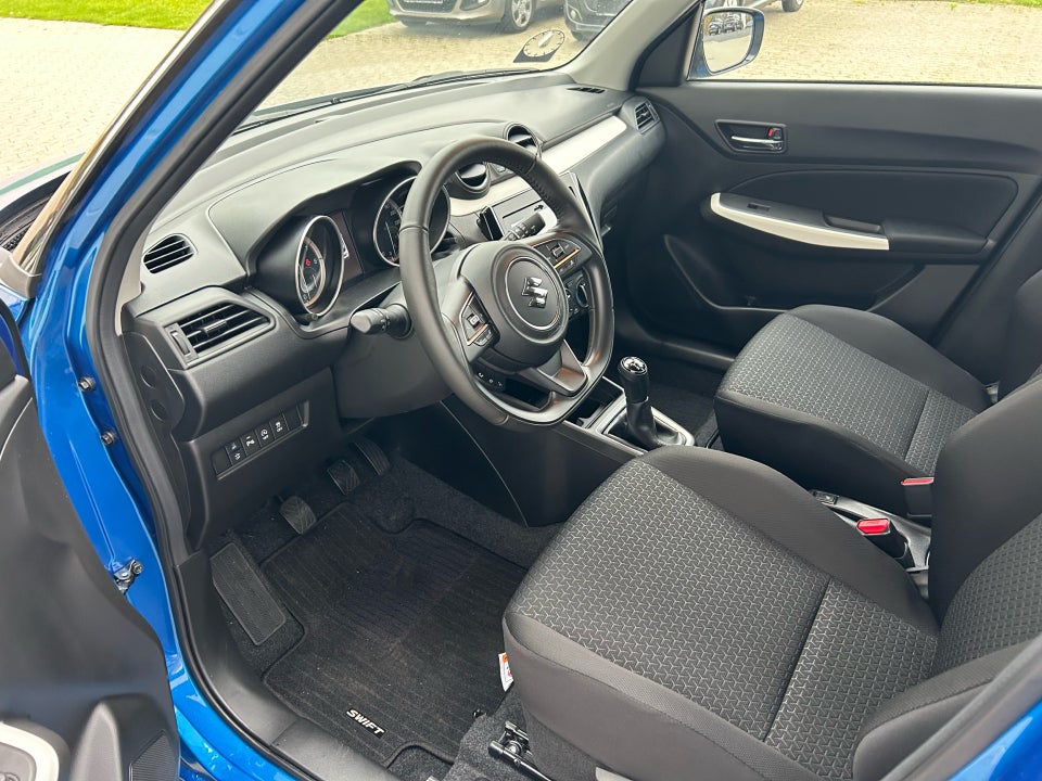 Suzuki Swift 1,2 mHybrid Action 5d