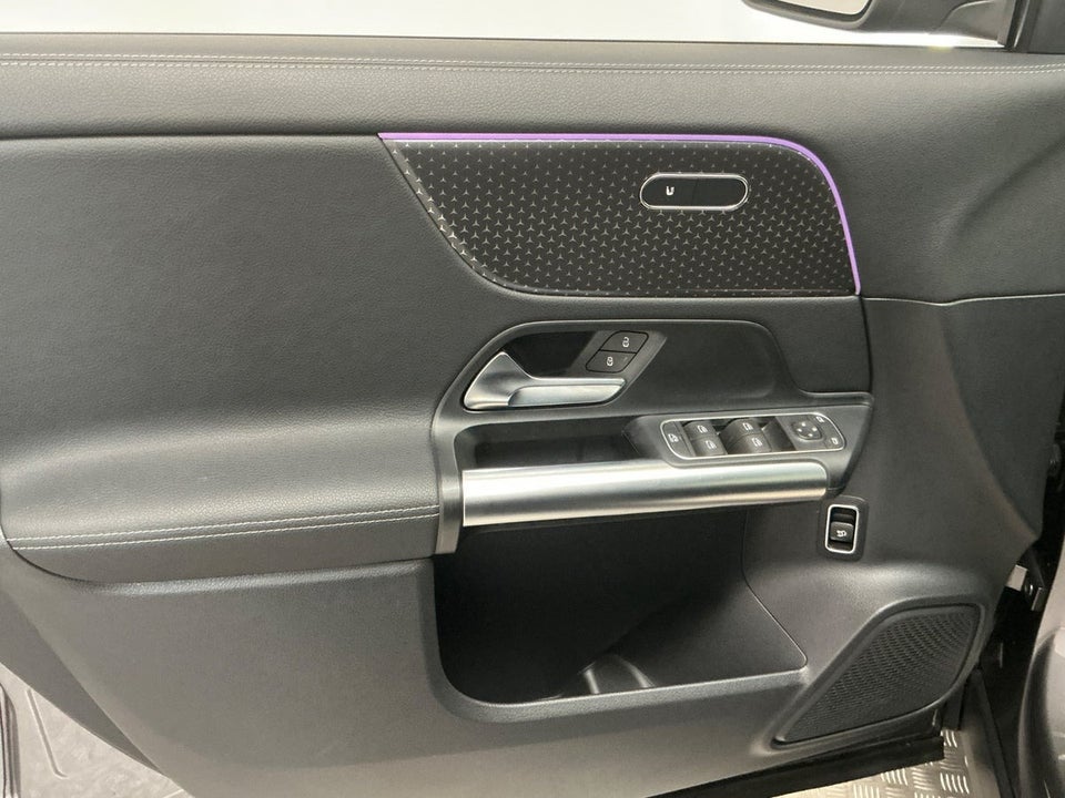 Mercedes EQA250+ Progressive 5d