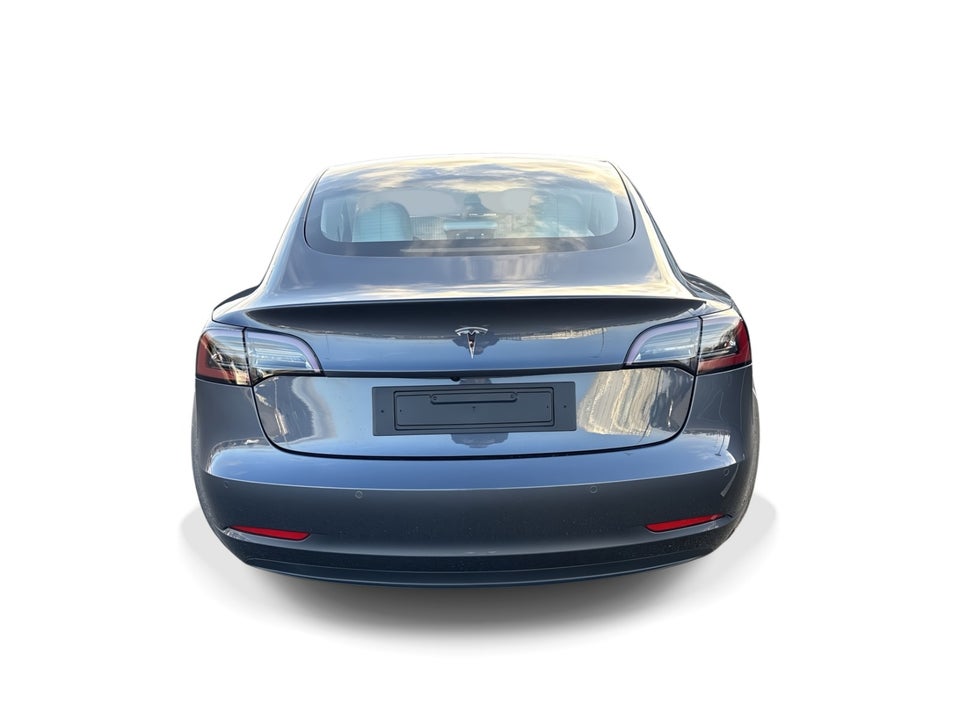 Tesla Model 3 Standard Range+ RWD 4d