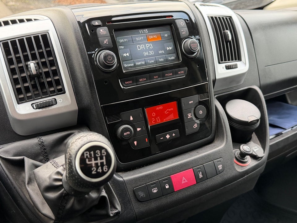 Peugeot Boxer 335 2,0 BlueHDi 163 L2H2 Ultimate