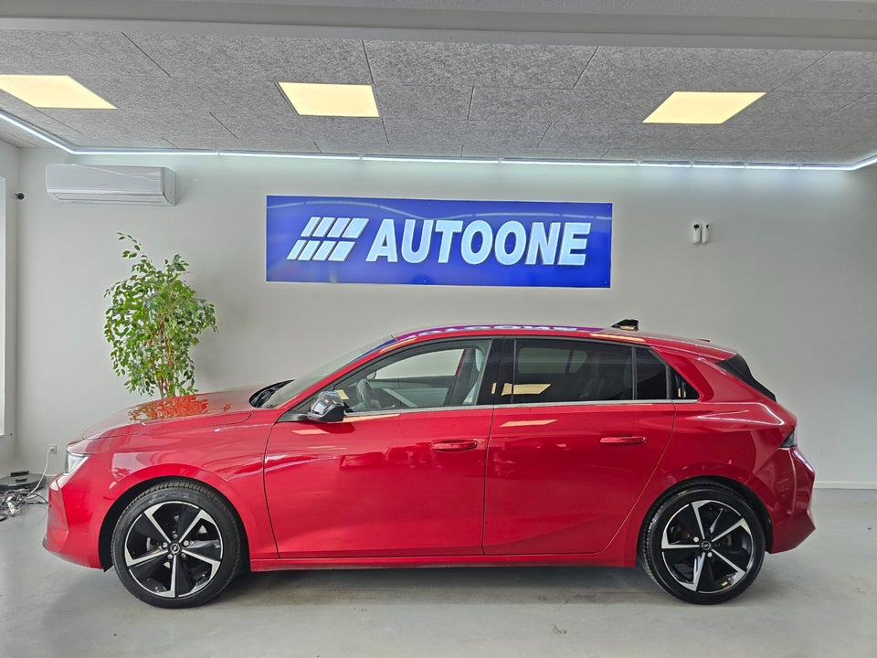Opel Astra 1,2 T 130 Elegance aut. 5d
