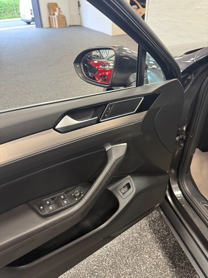 VW Passat 1,5 TSi 150 Elegance+ Variant DSG 5d