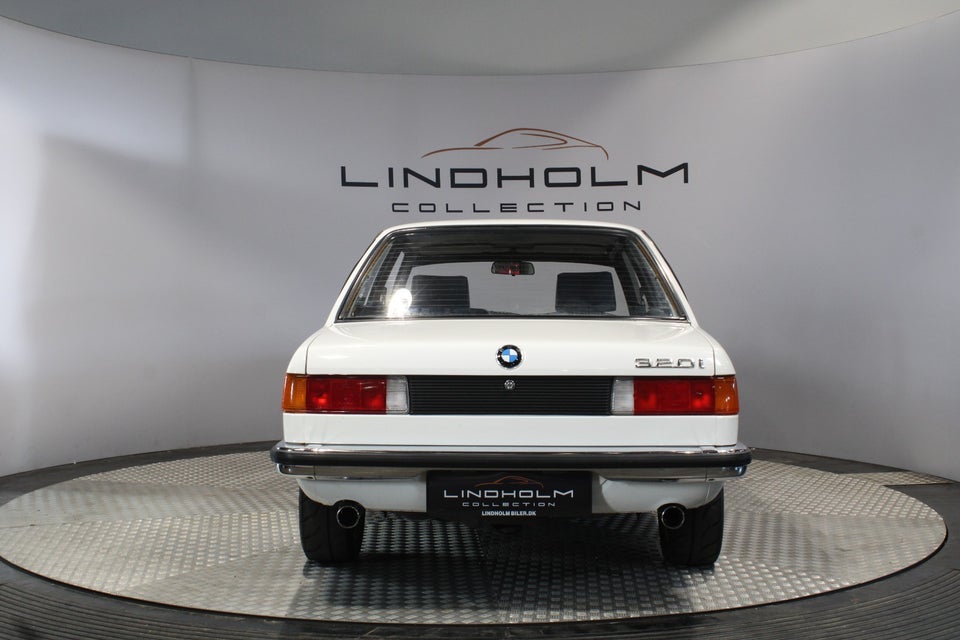 BMW 320 2,0  2d