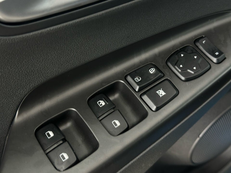 Hyundai Kona 64 EV Essential 5d