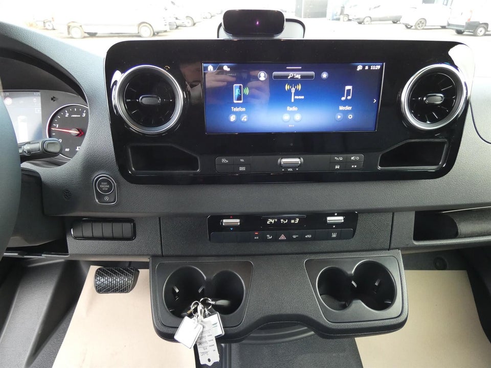 Mercedes Sprinter 317 2,0 CDi A2 Kassevogn PRO aut. RWD