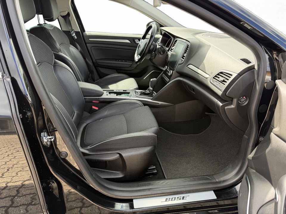 Renault Megane IV 1,2 TCe 130 Bose Edition EDC 5d