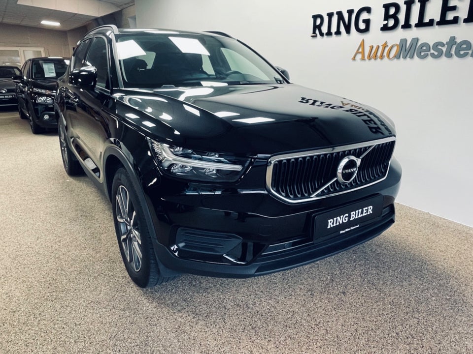 Volvo XC40 1,5 T3 156 5d