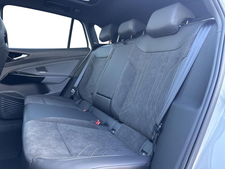 VW ID.4 77 Style+ 5d