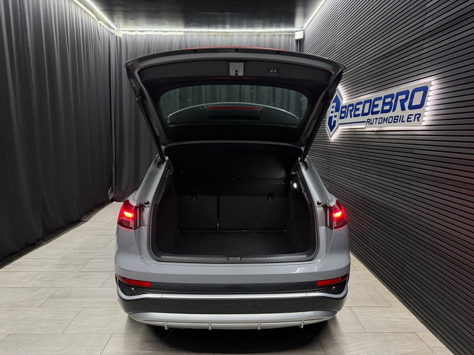 Audi Q4 e-tron 45 S-line 5d
